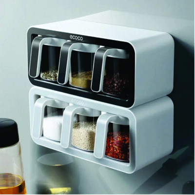 Waterproof spice container