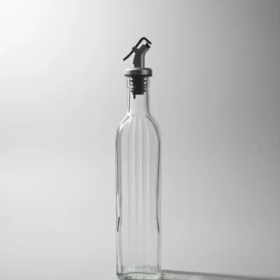 pour spout clear oil bottle